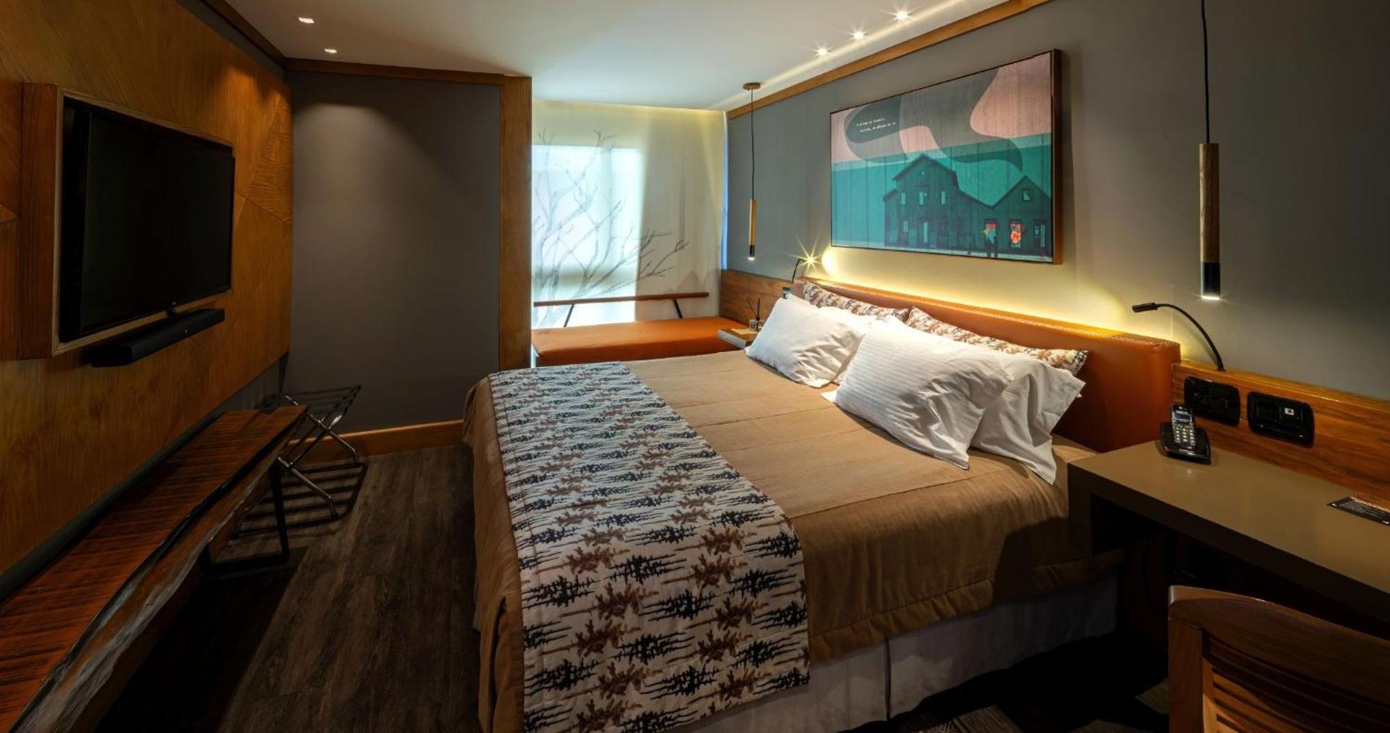 Wood Hotel
